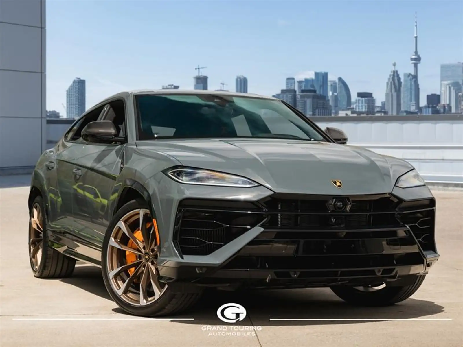 2025 Lamborghini Urus V8 PLUG-IN HYBRID MASSAGE SEATS — photo 1