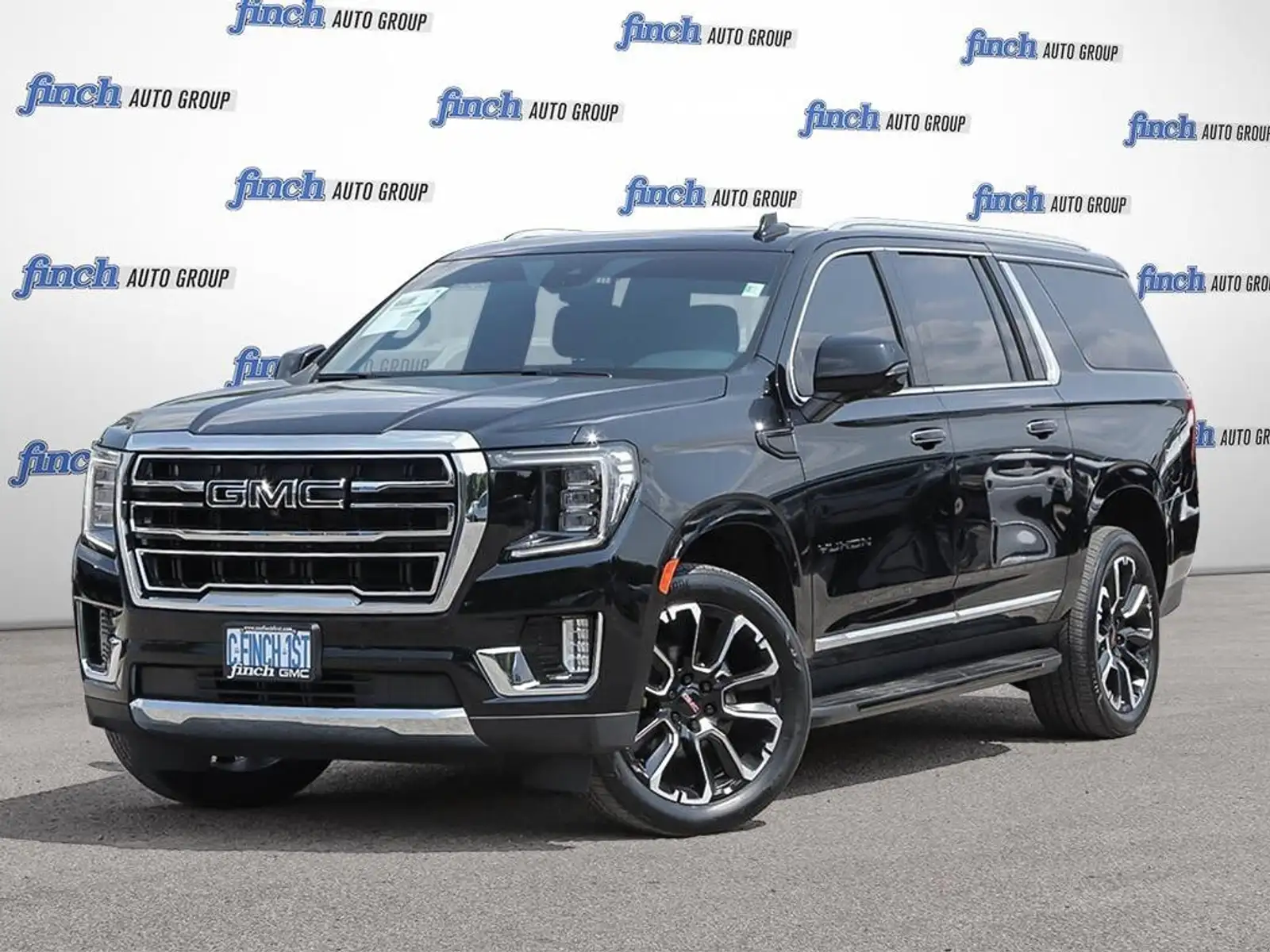 2023 GMC Yukon 4WD SLT Three Rows OF Seating Extended Rear — photo 1