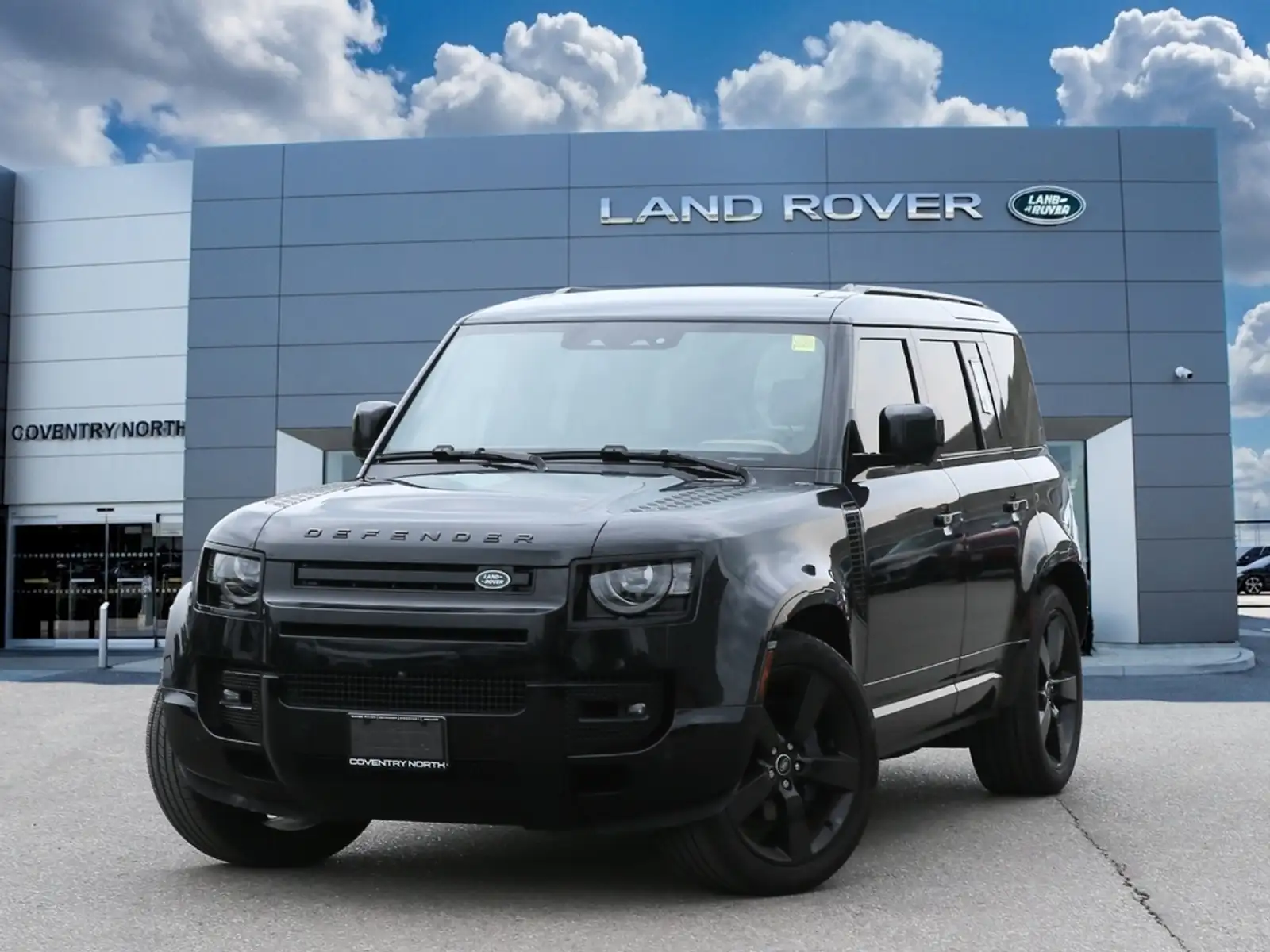 2025 Land Rover — photo 1