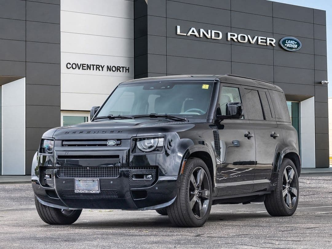 2025 Land Rover Defender X-Dynamic SE — photo 1