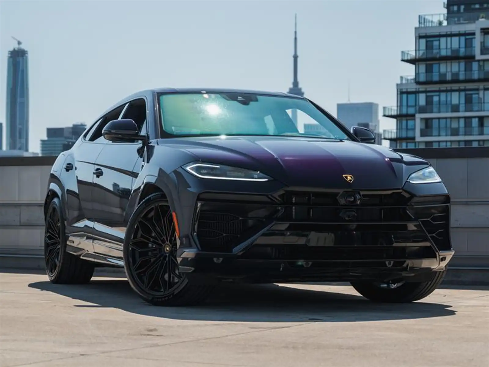2025 Lamborghini Urus V8 PLUG-IN HYBRID — photo 1