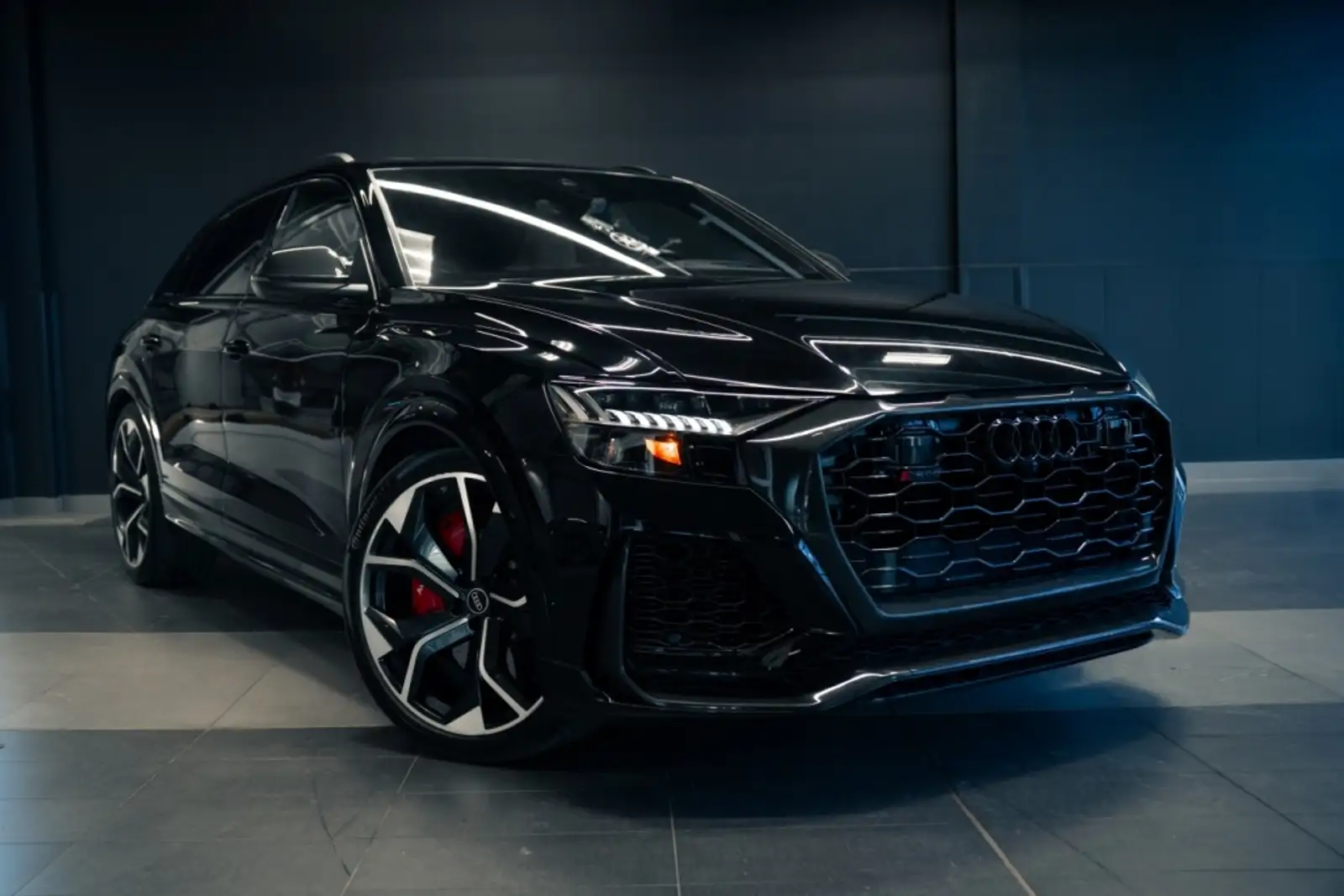 2023 Audi RS Q8 RS Q8 — photo 1