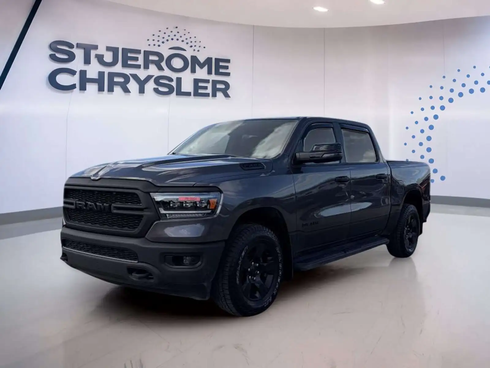 2024 Chevrolet Suburban 4WD RST — photo 1