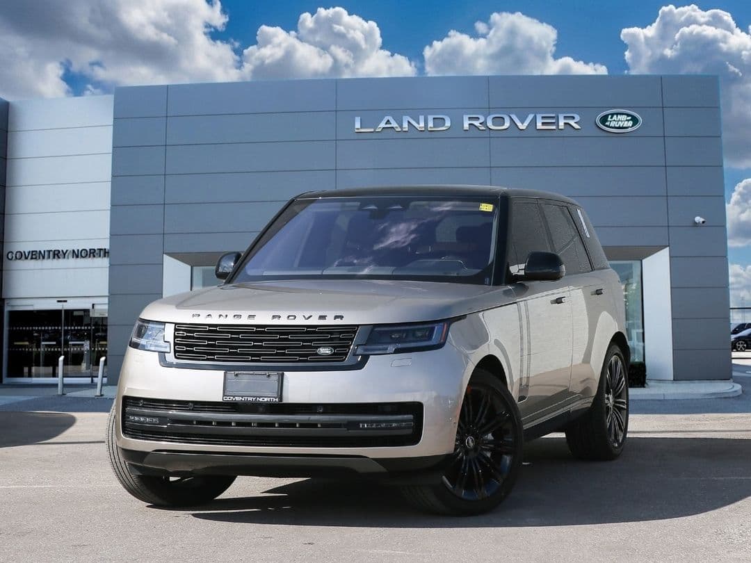 2023 Land Rover Range Rover SE — photo 1