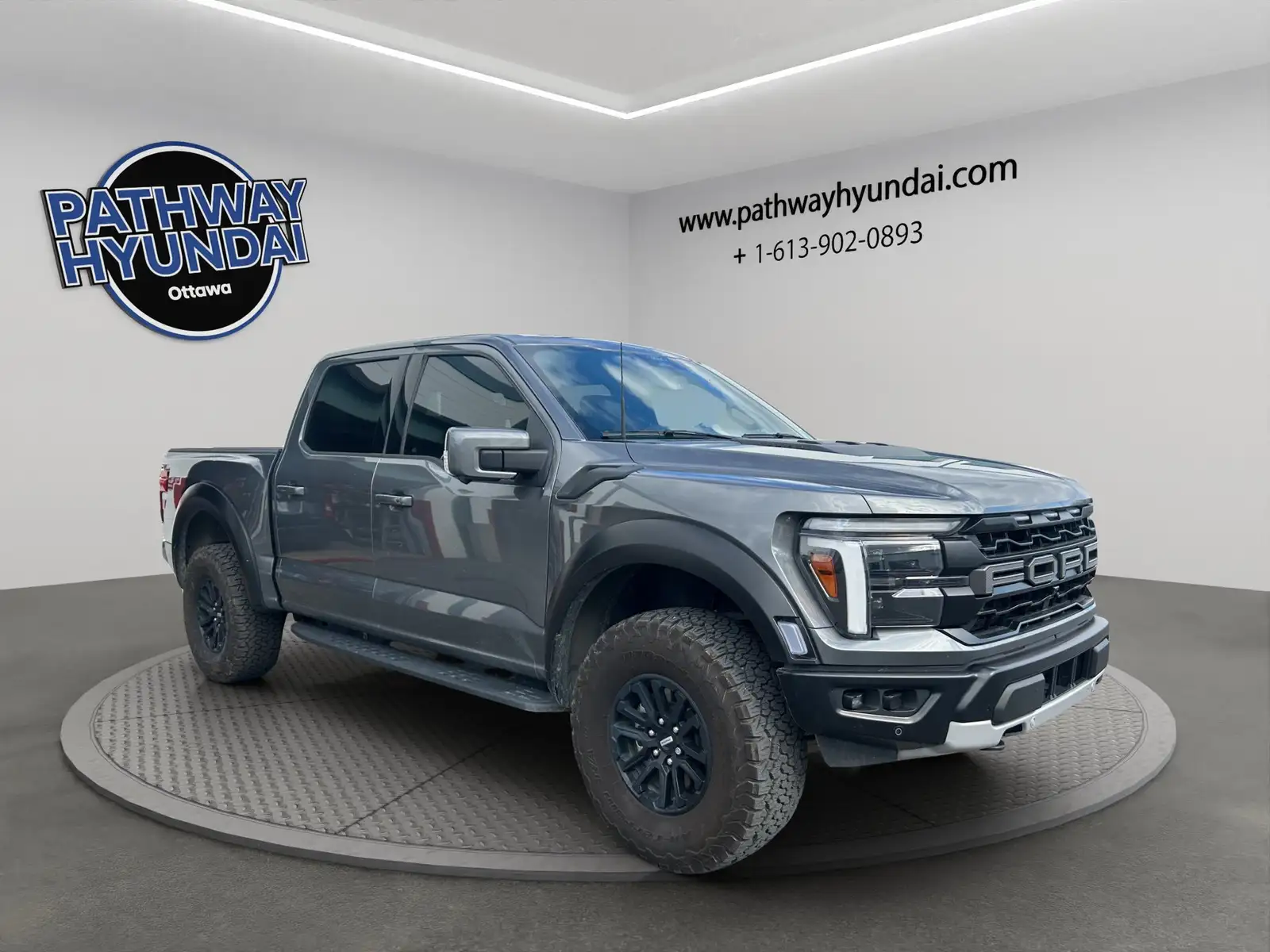 2025 Ford F 150 — photo 1