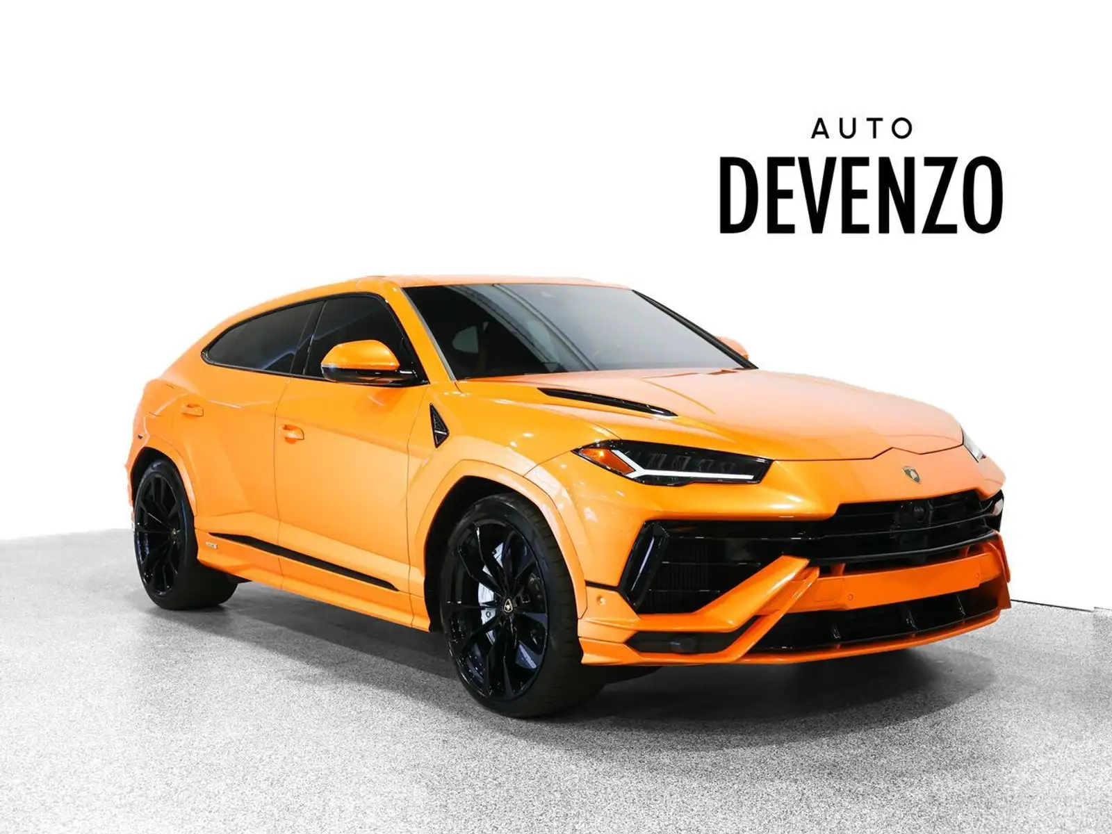 2024 Lamborghini Urus Urus S 657hp — photo 1