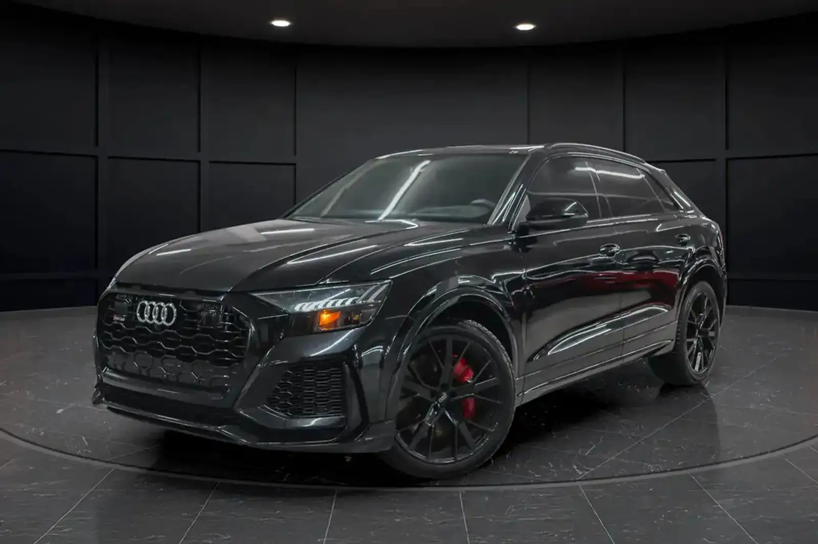 2023 Audi RS Q8 $ 114,995 — photo 1