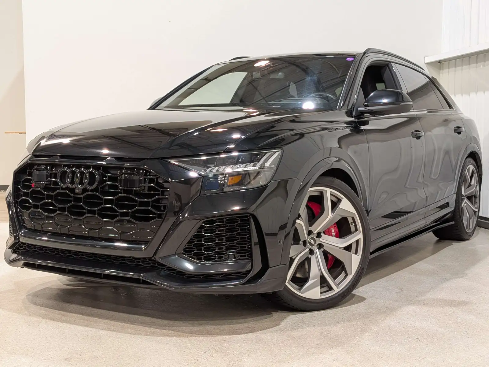 2023 Audi RS Q8 4.0 V8 QUATTRO, BLACK OPTIC, CARBONE PACKAGE — photo 1