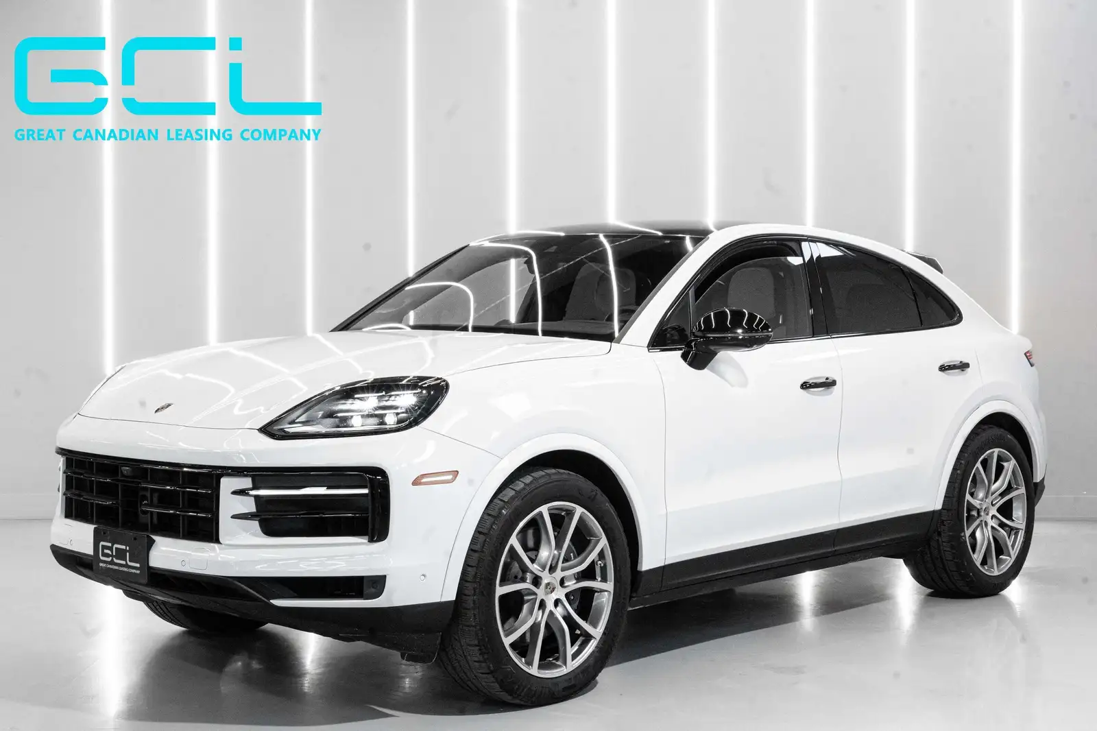2024 Porsche Cayenne — photo 1