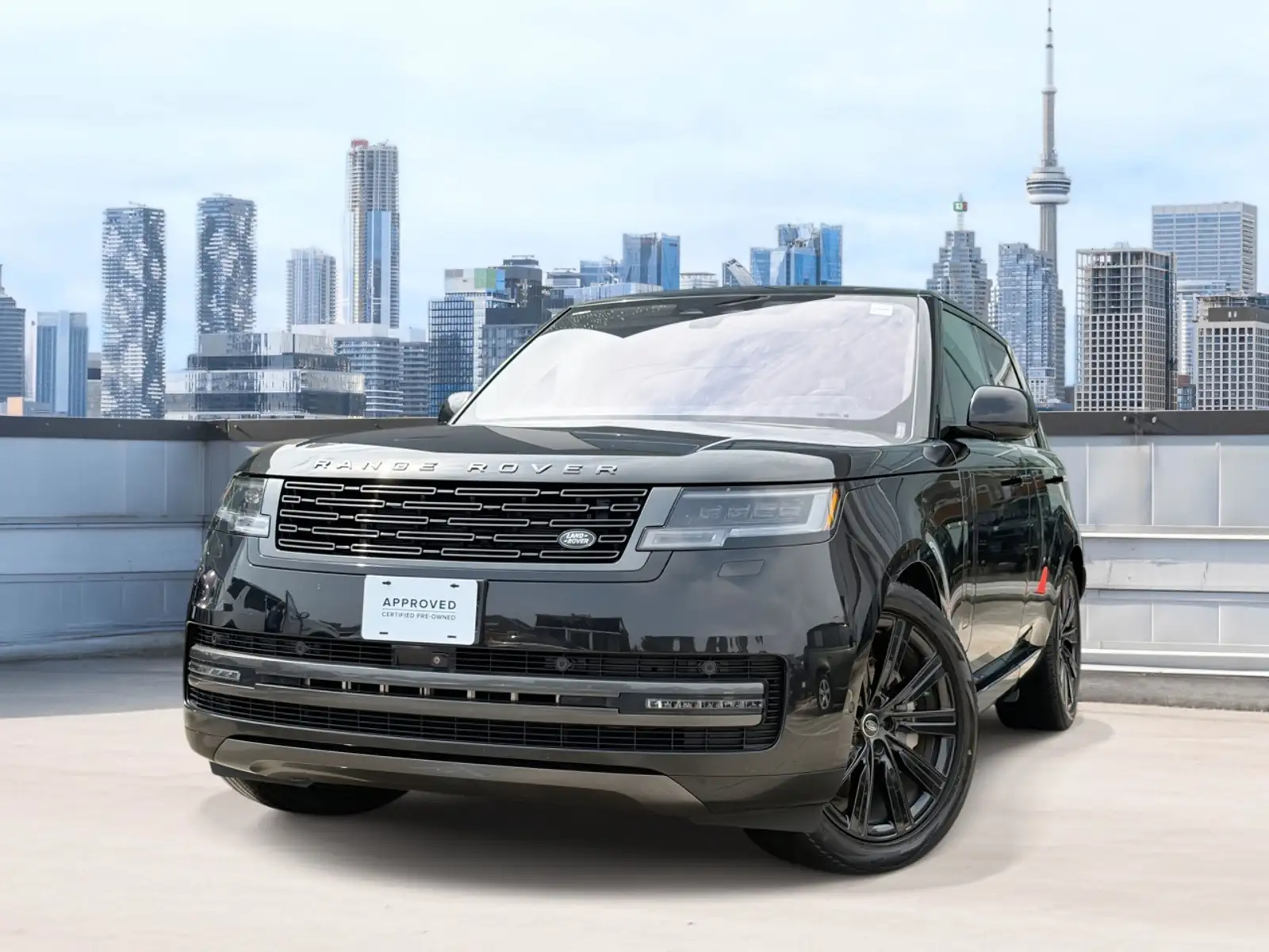 2023 Land Rover Range Rover P440e SE — photo 1