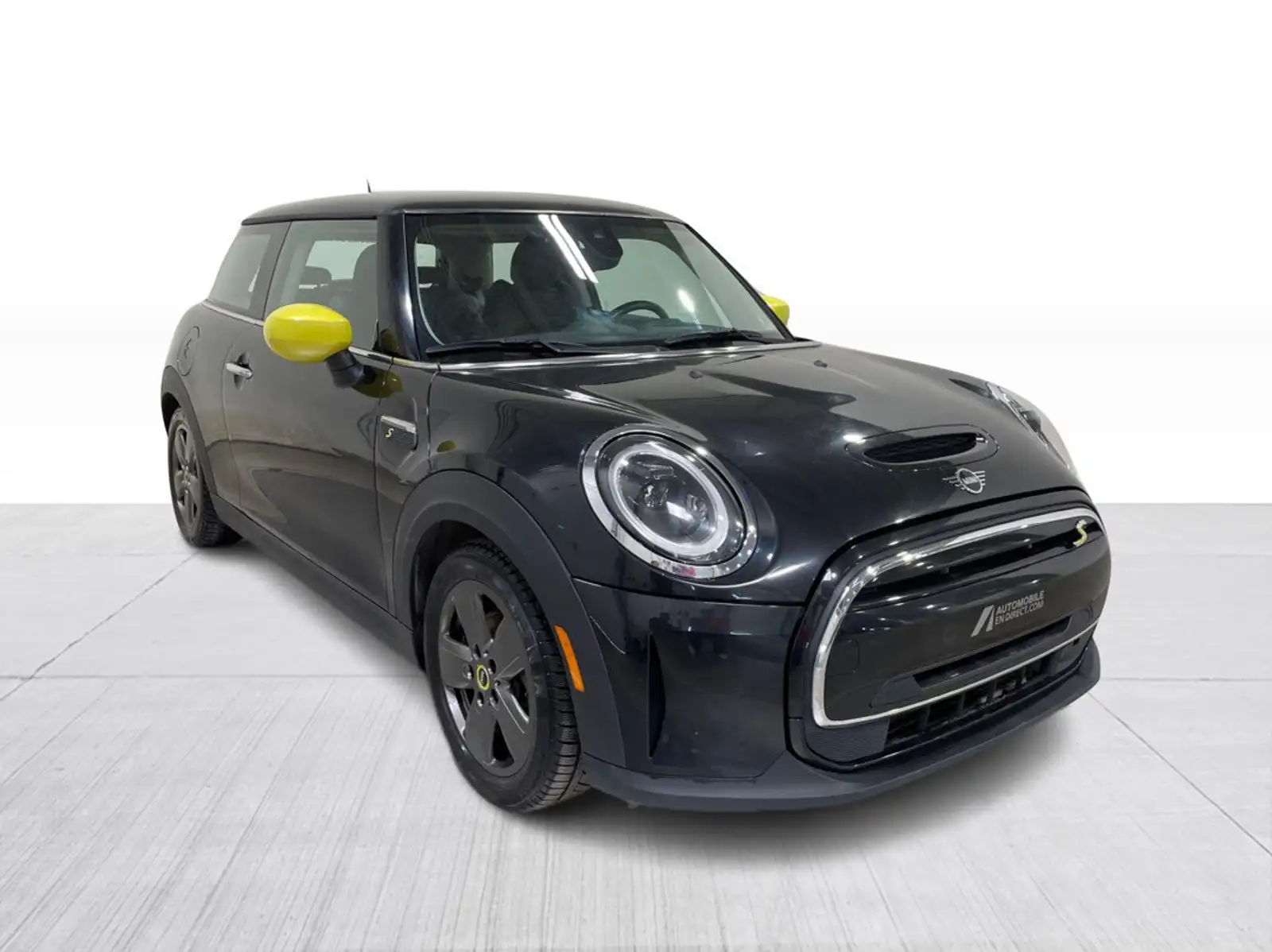 2023 Mini Cooper — photo 1