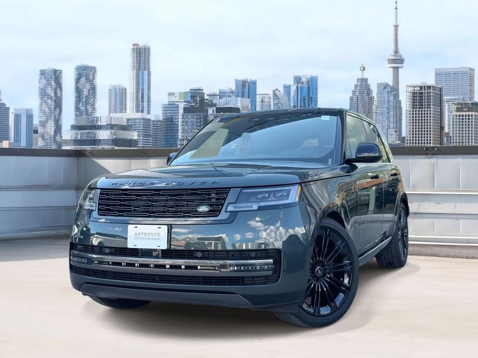 2024 Land Rover Range Rover P400 SE SWB — photo 1