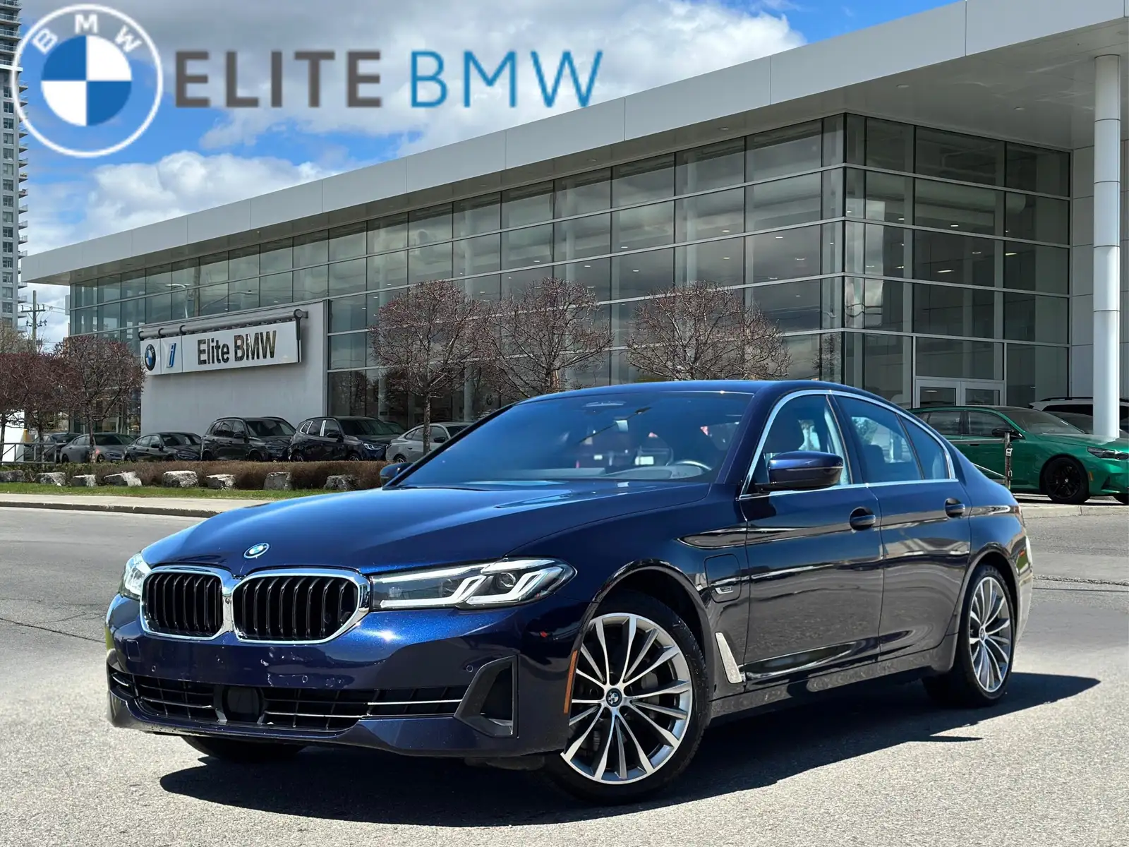 2023 BMW 5 Series 530e xDrive Plug-In Hybrid — photo 1