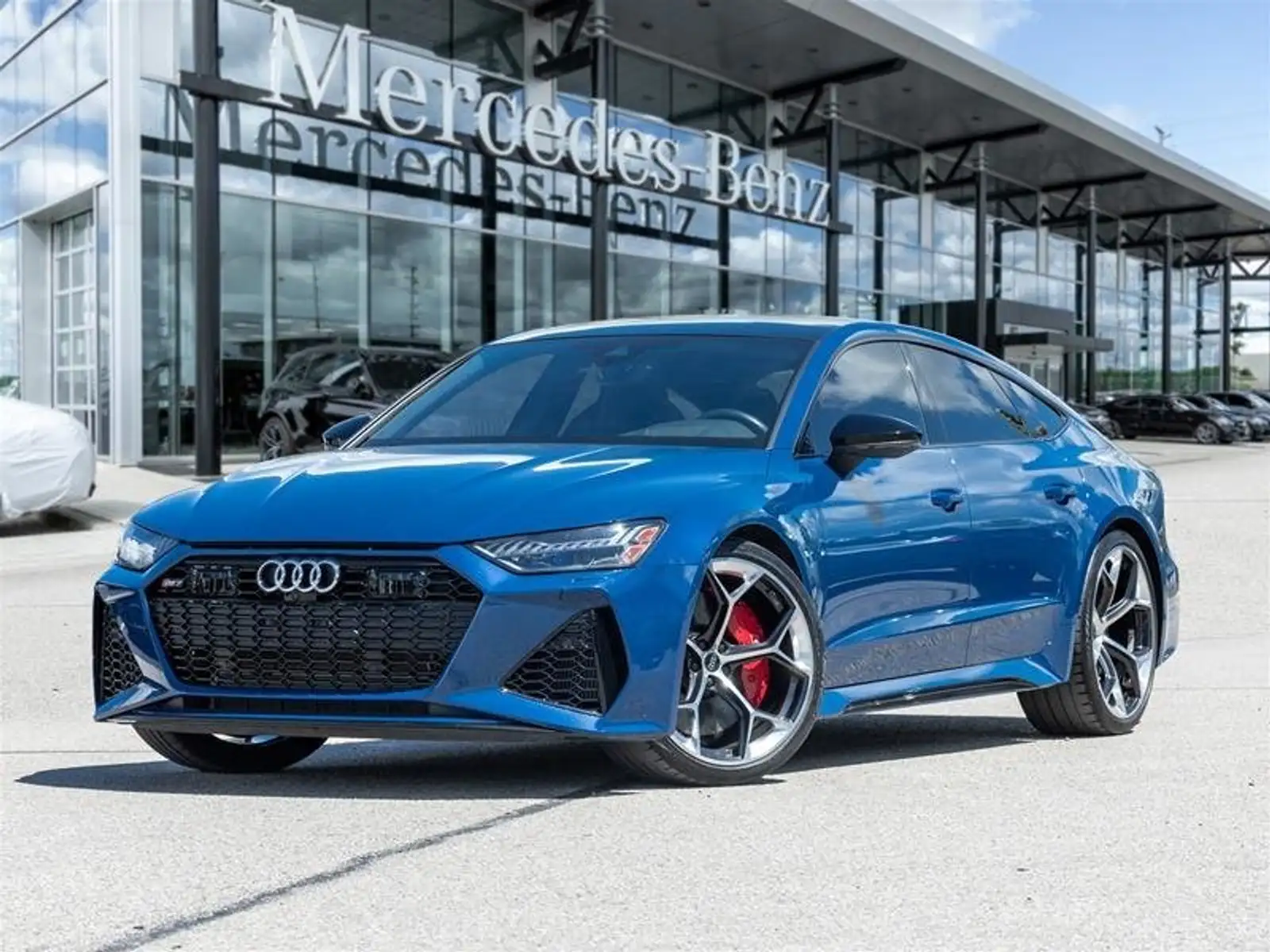 2024 Audi RS7 4.0 TFSI quattro - Black Optics - Black Optics — photo 1