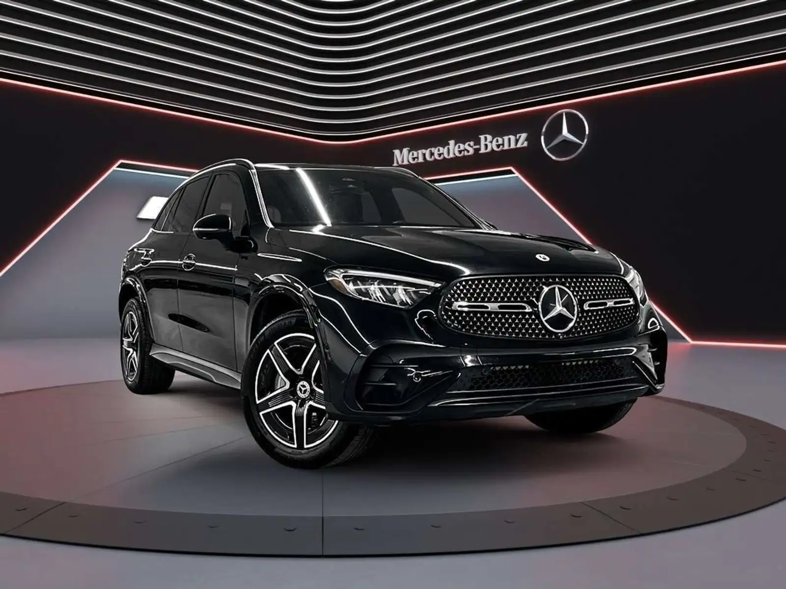 2024 Mercedes-Benz GLC 300 300 4MATIC SUV Exclusive Trim, AMG Line with Night — photo 1