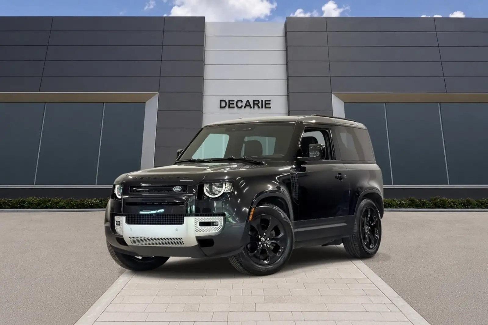 2023 Land Rover Defender 90 P300 S Warranty included. availab — photo 1