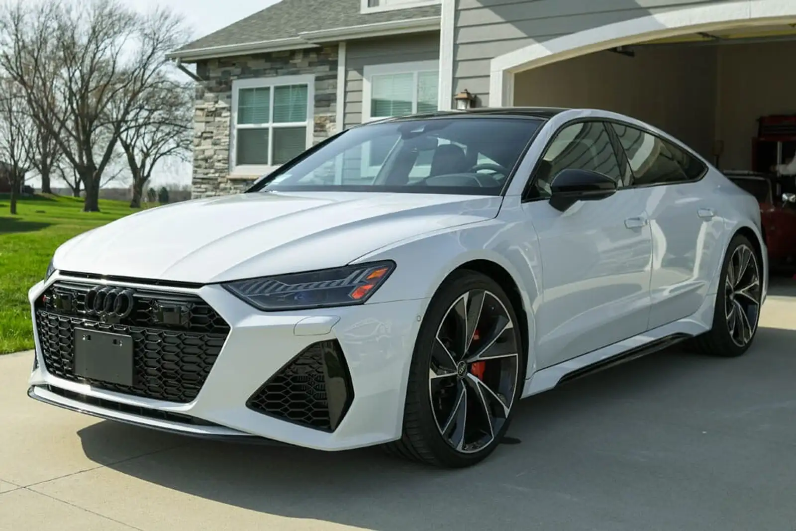 2022 Audi RS7 4.0T Quattro — photo 1