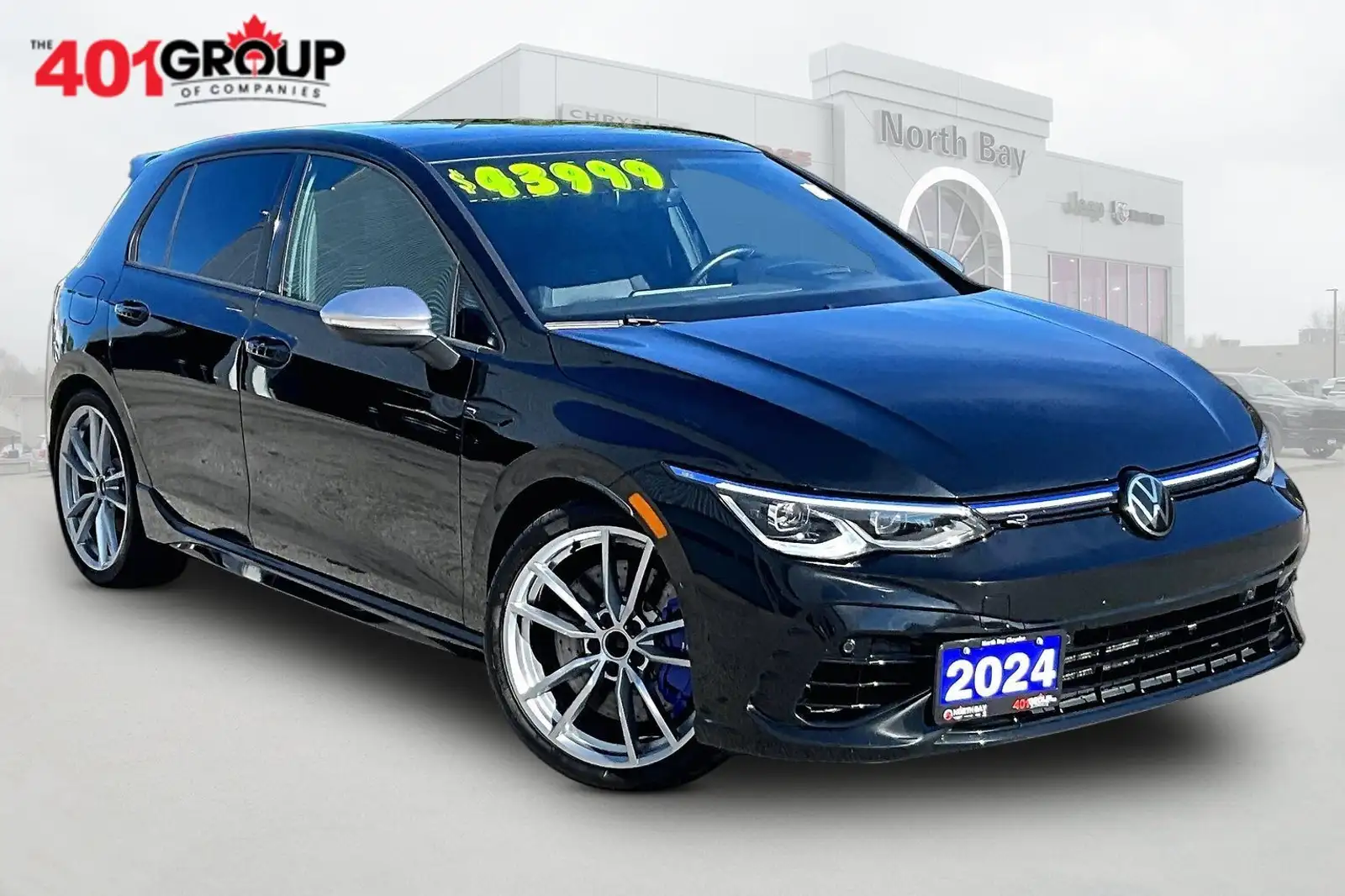 2024 Volkswagen Golf R Turbo — photo 1